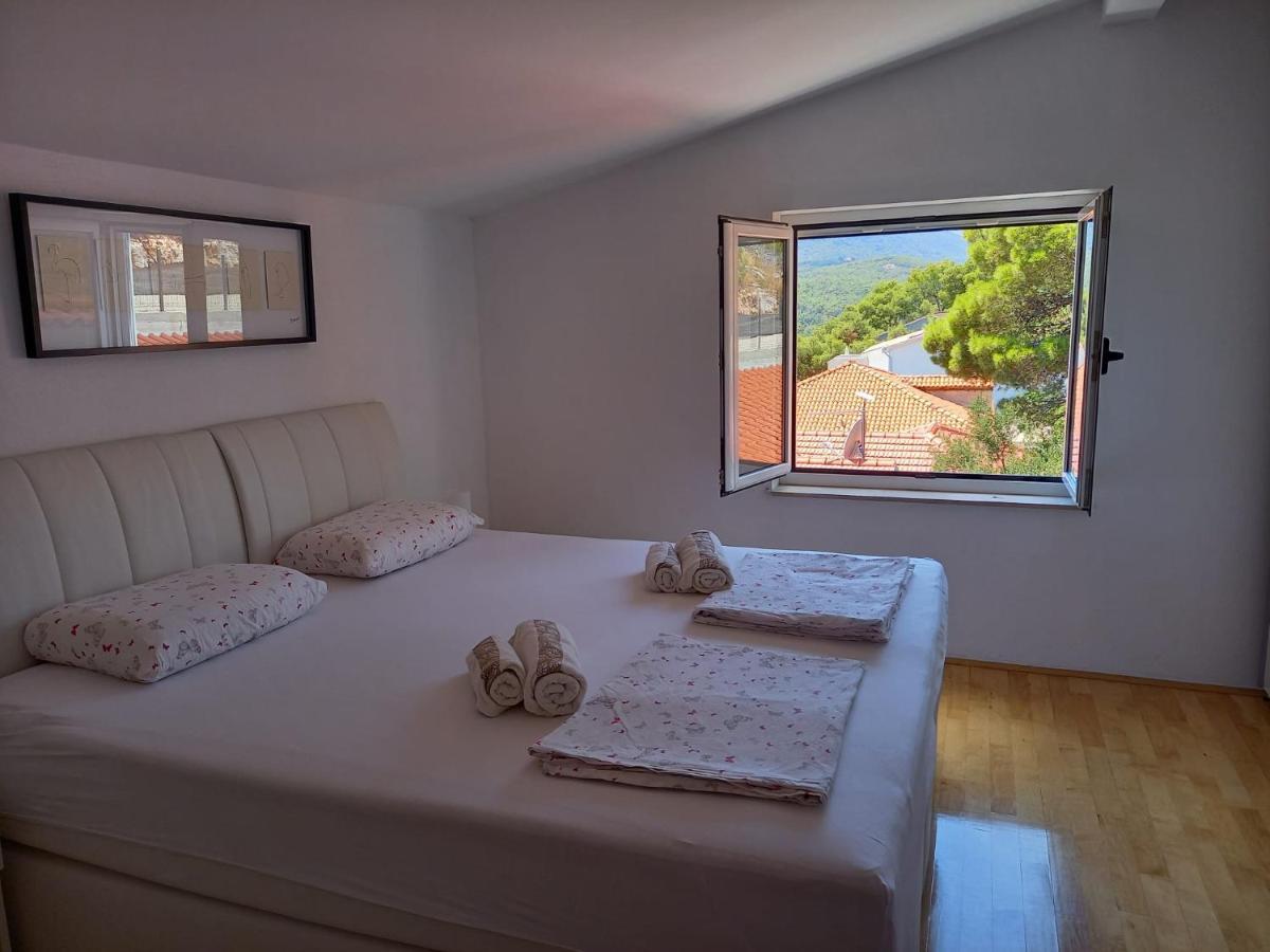 Apartman Marina Sa Parkingom Jelsa (Hvar) Exterior foto