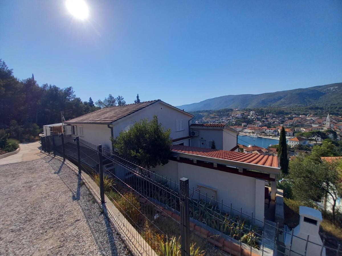 Apartman Marina Sa Parkingom Jelsa (Hvar) Exterior foto