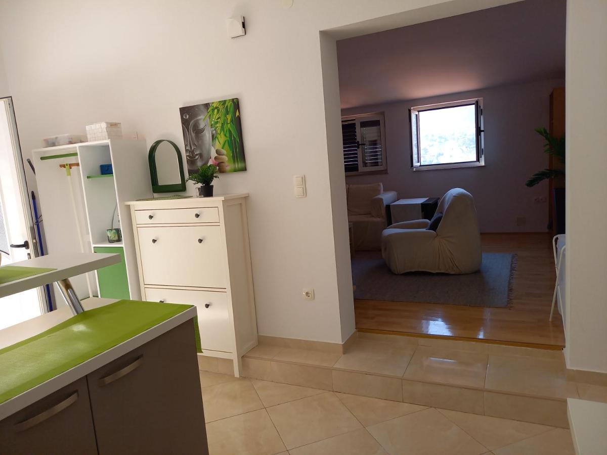 Apartman Marina Sa Parkingom Jelsa (Hvar) Exterior foto
